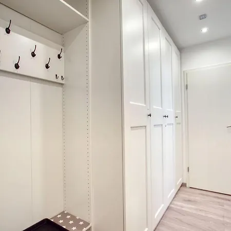 Ferienwohnung-d-3-7-0d0307 * Heiligenhafen